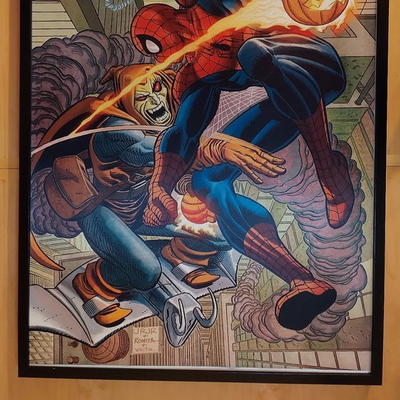 Spider-Man vs Hobgoblin silk canvas Fabric Poster (36" x 24") - Picture 3 of 3